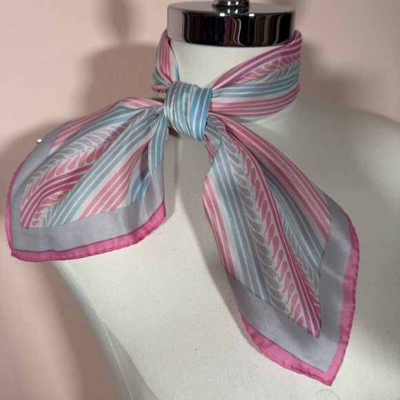 Vintage 1950 1960’s Cotton Candy Pastel Retro Stripe Hand rolled edges Scarf - Picture 6 of 16